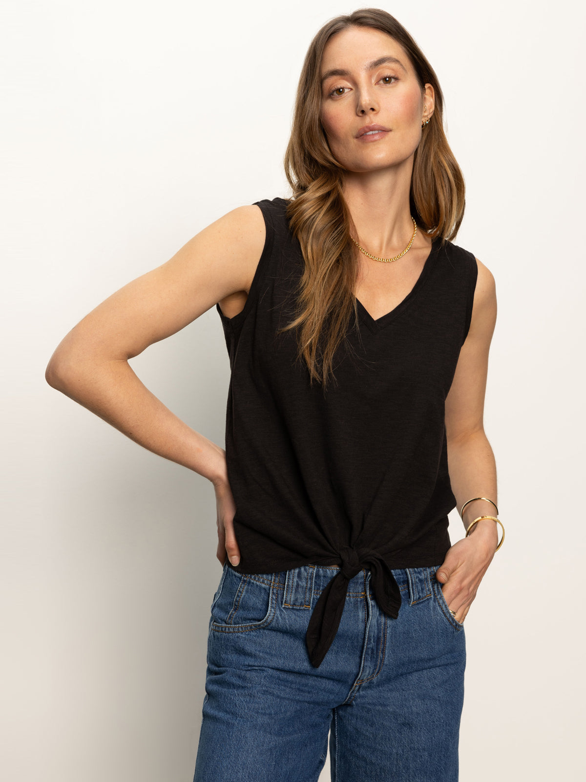 v-neck-tie-tank-black